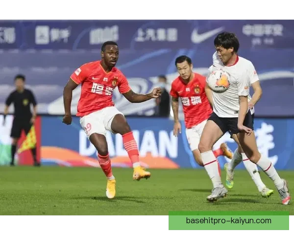 基米希在新赛季中场突破点表现稳健，助力球队竞争力增强